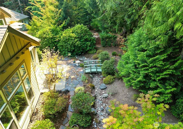 Photo 3 of Single family home for sale at 442 Rainier Ln, Port Ludlow, WA 98365 | MLS# NWM2570296 | Listing updated on 2026-09-23