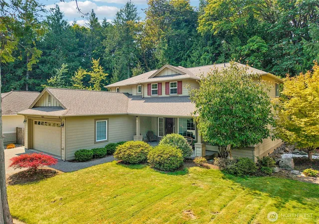 Photo 4 of Single family home for sale at 442 Rainier Ln, Port Ludlow, WA 98365 | MLS# NWM2570296 | Listing updated on 2026-09-23
