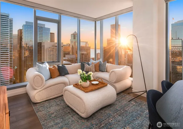 Photo 2 of Condo for sale at 800 Columbia St #3201, Seattle, WA 98104 | MLS# NWM2570305 | Listing updated on 2026-09-25
