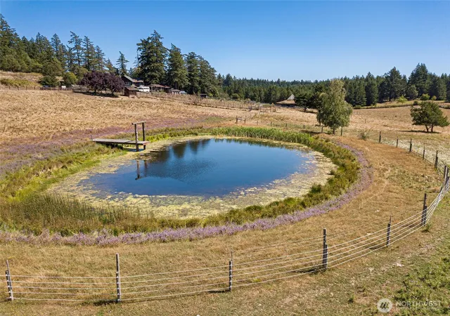Photo 3 of Single family home for sale at 652 Halvorsen Rd, Friday Harbor, WA 98250 | MLS# NWM2570314 | Listing updated on 2026-09-23