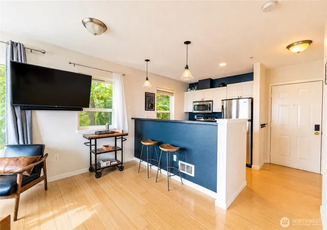 Photo 3 of Condo for sale at 524 6th Avenue W #302, Seattle, WA 98119 | MLS# NWM2570324 | Listing updated on 2026-09-23