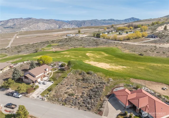 Photo 2 of Land for sale at 304 Desert View Pl, Orondo, WA 98843 | MLS# NWM2570327 | Listing updated on 2026-09-23
