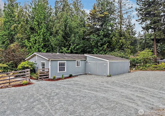 Photo 2 of Sale Pending at 19706 215th Street E, Orting, WA 98360 | MLS# NWM2570345 | Listing updated on 2026-09-30