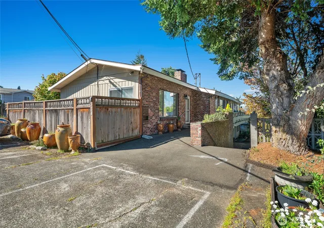 Photo 1 of Multi family home for sale at 324 3rd Avenue S, Edmonds, WA 98020 | MLS# NWM2570351 | Listing updated on 2026-09-23