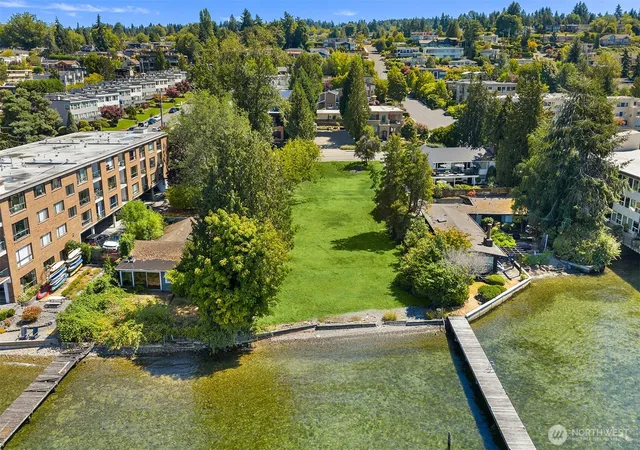 Land for sale at 6211 Lake Washington Blvd NE, Kirkland, WA 98033 | MLS# NWM2570353