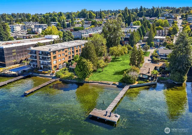 Photo 3 of Land for sale at 6211 Lake Washington Blvd NE, Kirkland, WA 98033 | MLS# NWM2570353 | Listing updated on 2026-09-23