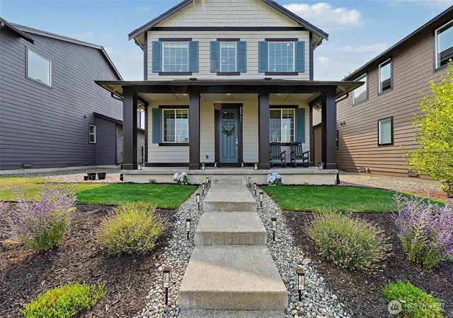 Photo 4 of Single family home for sale at 20745 152nd Street Ct E, Bonney Lake, WA 98391 | MLS# NWM2570369 | Listing updated on 2026-10-01