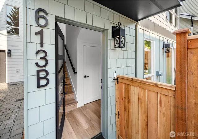 Photo 1 of Condo for sale at 613 B 18th Ave E, Seattle, WA 98112 | MLS# NWM2570391 | Listing updated on 2026-09-29