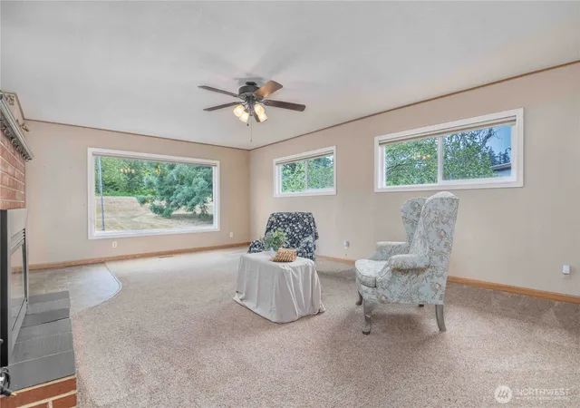 Photo 3 of Single family home for sale at 3811 E Sunset Dr, Bellingham, WA 98226 | MLS# NWM2570392 | Listing updated on 2026-09-23