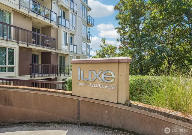 Photo 2 of Condo for sale at 500 5th Ave W #601, Seattle, WA 98119 | MLS# NWM2570397 | Listing updated on 2026-09-20