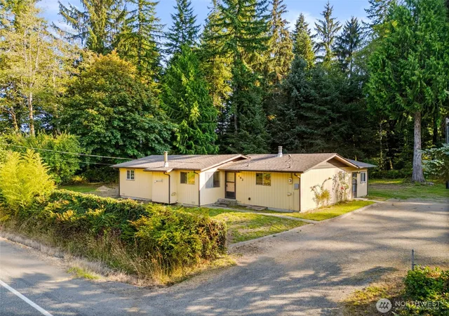 Photo 2 of Single family home for sale at 162 S Bank Rd, Elma, WA 98541 | MLS# NWM2570403 | Listing updated on 2026-09-28