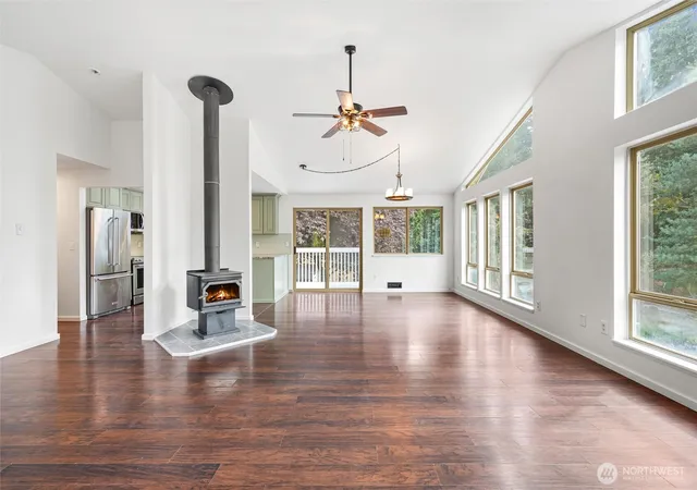 Photo 4 of Single family home for sale at 937 Rowe Rd, Camano Island, WA 98282 | MLS# NWM2570406 | Listing updated on 2026-10-02