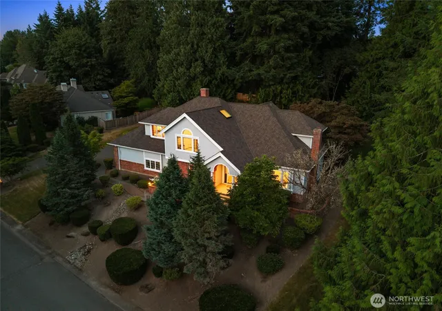 Photo 1 of Single family home for sale at 19611 Ne 129th Way, Woodinville, WA 98077 | MLS# NWM2570412 | Listing updated on 2026-10-02