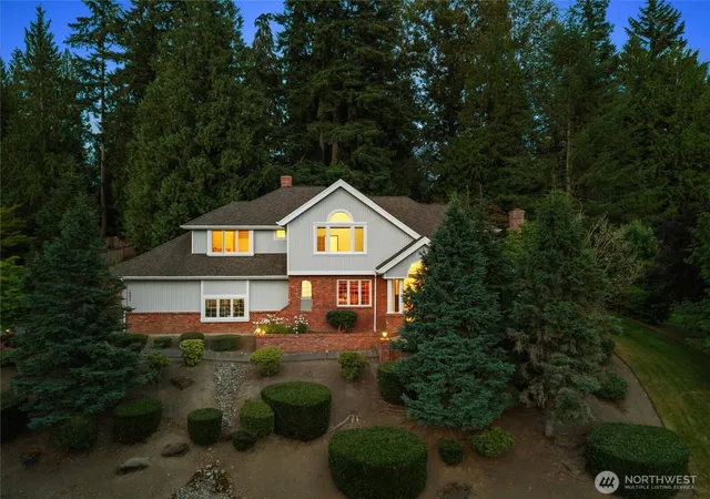 Photo 3 of Single family home for sale at 19611 Ne 129th Way, Woodinville, WA 98077 | MLS# NWM2570412 | Listing updated on 2026-10-02