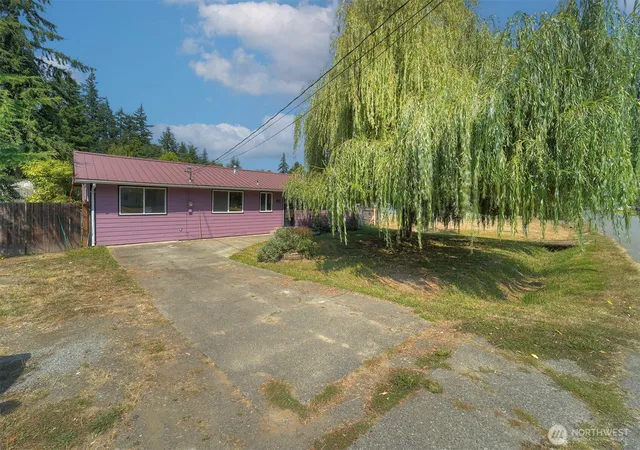 Photo 1 of Single family home for sale at 27019 Woodside Rd Ne, Kingston, WA 98346 | MLS# NWM2570431 | Listing updated on 2026-09-23