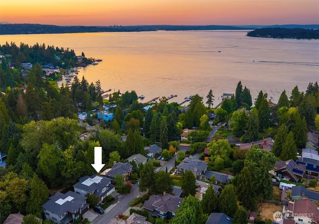 Single family home for sale at 2227 77Th Ave Se, Mercer Island, WA 98040 | MLS# NWM2570435