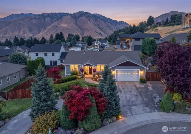 Single family home for sale at 109 Cascade Pl, Cashmere, WA 98815 | MLS# NWM2570438