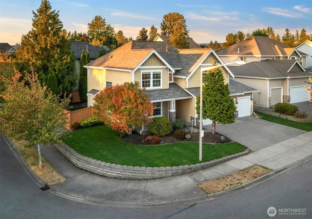 Photo 2 of Single family home for sale at 22418 Se 281st Street, Maple Valley, WA 98038 | MLS# NWM2570444 | Listing updated on 2026-10-01