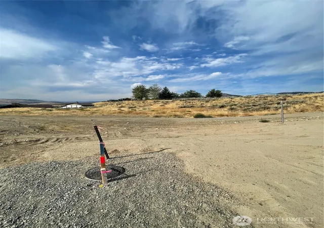Photo 2 of Land for sale at 17 Parks Dr, Okanogan, WA 98840 | MLS# NWM2570457 | Listing updated on 2026-10-05