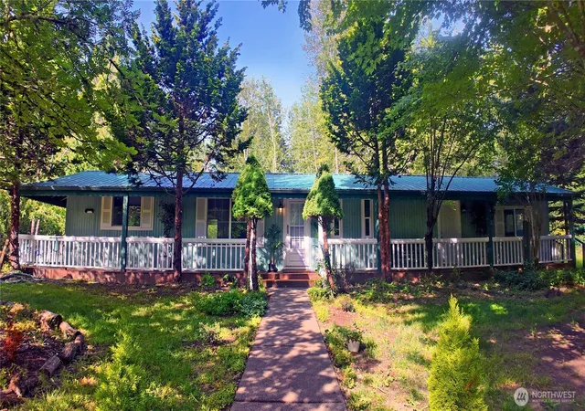 Photo 2 of Multi family home for sale at 9601 El Camino Ln Se, Yelm, WA 98597 | MLS# NWM2570465 | Listing updated on 2026-09-23