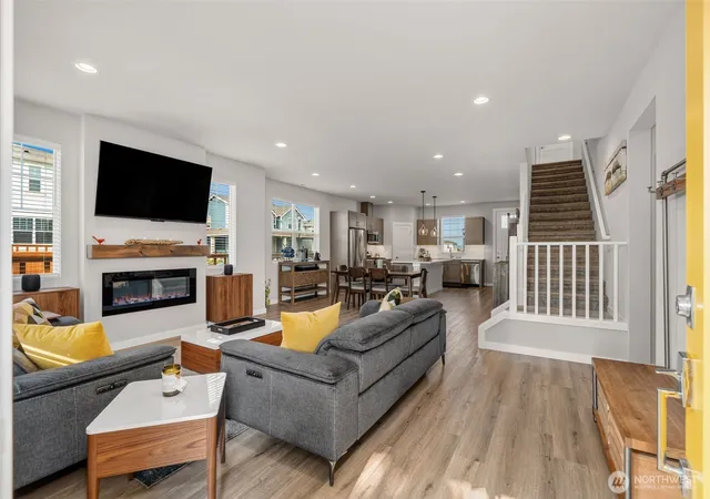 Photo 4 of Single family home for sale at 9812 6Th Ave Sw, Seattle, WA 98106 | MLS# NWM2570466 | Listing updated on 2026-09-30