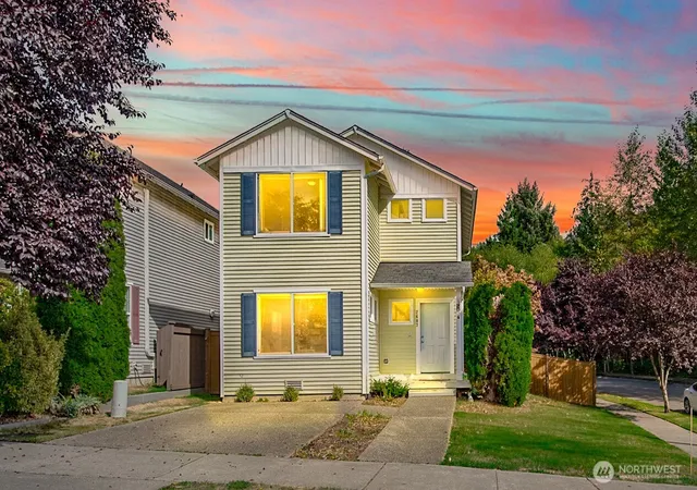 Photo 1 of Single family home for sale at 2607 105th Avenue Se, Lake Stevens, WA 98258 | MLS# NWM2570483 | Listing updated on 2026-10-01