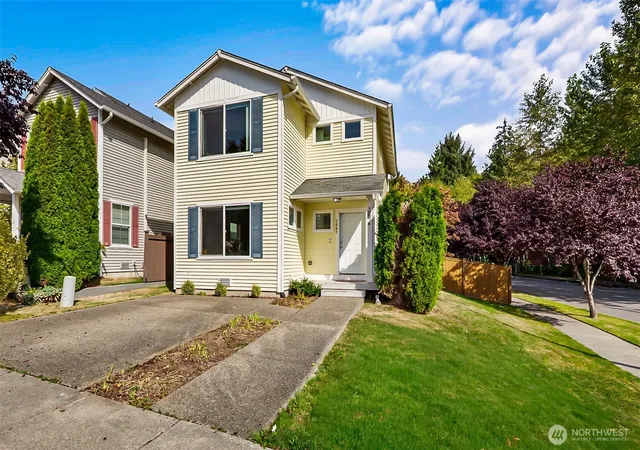 Single family home for sale at 2607 105th Avenue SE, Lake Stevens, WA 98258 | MLS# NWM2570483