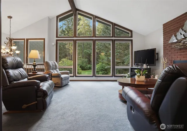 Photo 4 of Single family home for sale at 3073 Se Misty Ct, Port Orchard, WA 98367 | MLS# NWM2570485 | Listing updated on 2026-09-23