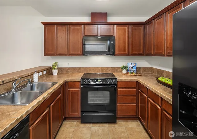 Photo 3 of Condo for sale at 1731 10Th Ave Ne #B115, Issaquah, WA 98029 | MLS# NWM2570512 | Listing updated on 2026-09-23