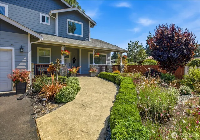 Photo 2 of Single family home for sale at 7413 166th Avenue E, Sumner, WA 98390 | MLS# NWM2570541 | Listing updated on 2026-10-01