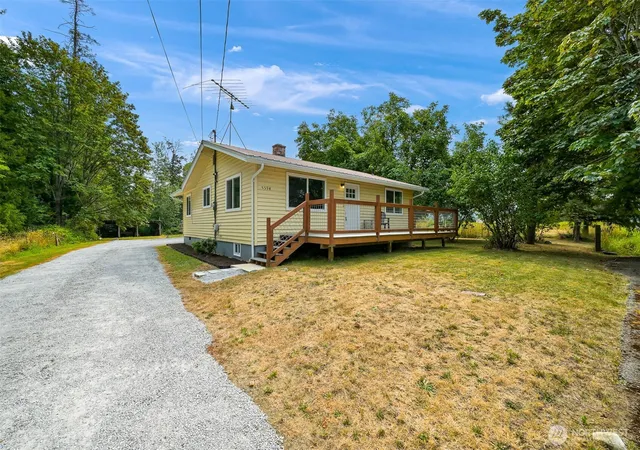 Photo 3 of Sale Pending at 5594 Sand Rd, Bellingham, WA 98226 | MLS# NWM2570562 | Listing updated on 2026-09-25