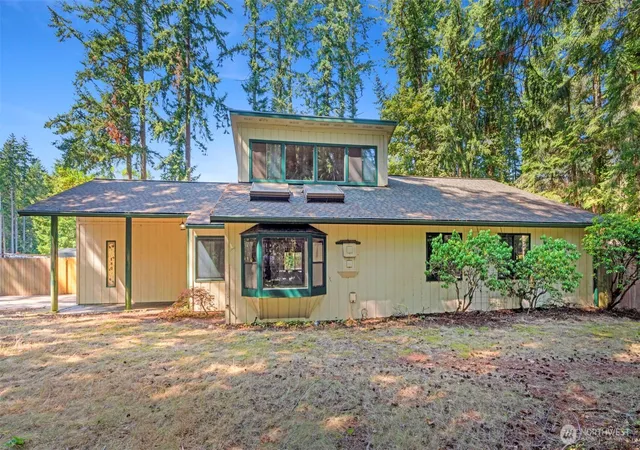 Photo 1 of Sale Pending at 180 W Fitchburg Ave, Port Hadlock, WA 98339 | MLS# NWM2570564 | Listing updated on 2026-09-25