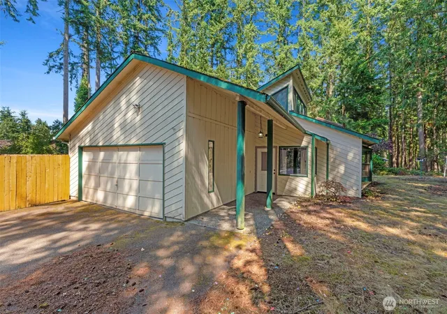Photo 2 of Sale Pending at 180 W Fitchburg Ave, Port Hadlock, WA 98339 | MLS# NWM2570564 | Listing updated on 2026-09-25