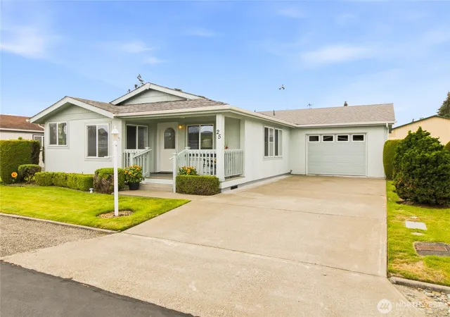 Manufactured home for sale at 1918 Harrison Ave #25, Centralia, WA 98531 | MLS# NWM2570569