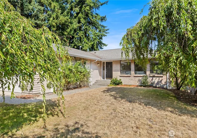 Photo 1 of Sale Pending at 1123 E Hemlock St, Kent, WA 98030 | MLS# NWM2570586 | Listing updated on 2026-09-25
