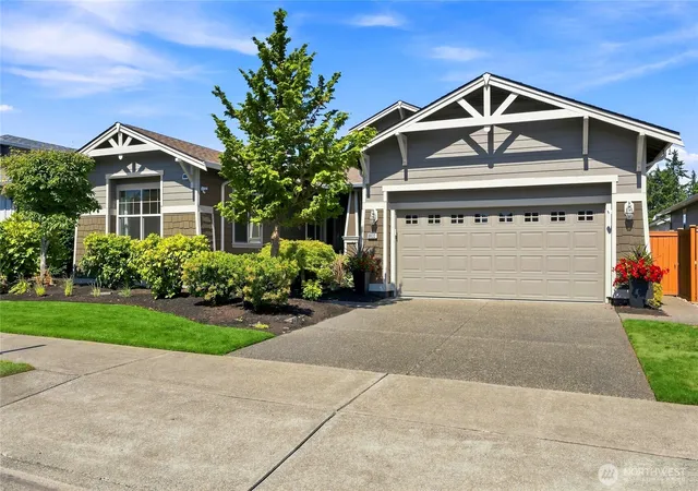 Photo 2 of Single family home for sale at 8633 Bainbridge Loop Ne, Lacey, WA 98516 | MLS# NWM2570623 | Listing updated on 2026-10-02