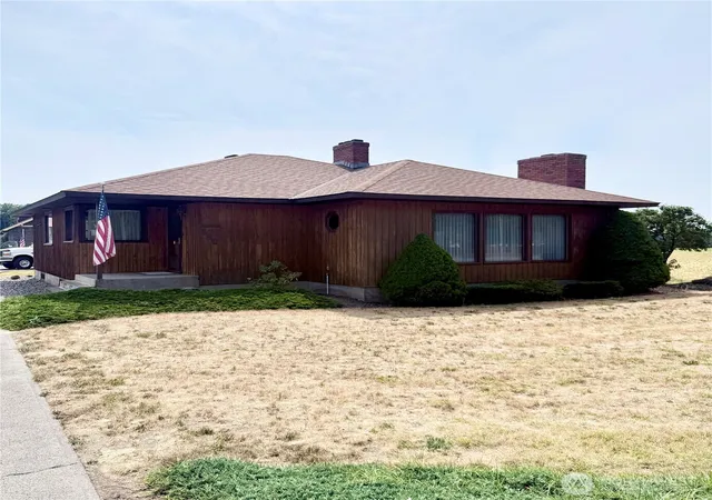 Photo 1 of Single family home for sale at 580 Rose St Ne, College Place, WA 99324 | MLS# NWM2570627 | Listing updated on 2026-09-29