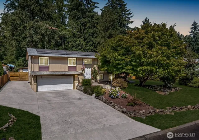 Photo 1 of Single family home for sale at 21603 125th Street Ct E, Bonney Lake, WA 98391 | MLS# NWM2570632 | Listing updated on 2026-09-30