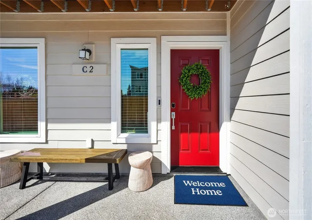 Photo 3 of Condo for sale at 9811 31st Avenue Se #F1, Everett, WA 98208 | MLS# NWM2570648 | Listing updated on 2026-09-30