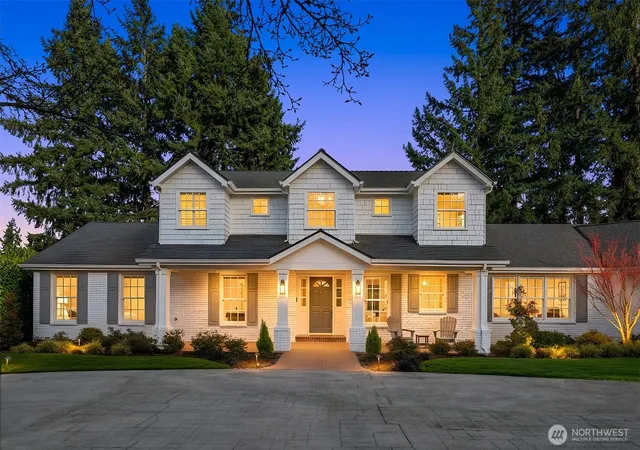 Photo 2 of Mansion for sale at 2242 79th Avenue Ne, Medina, WA 98039 | MLS# NWM2570687 | Listing updated on 2026-09-30