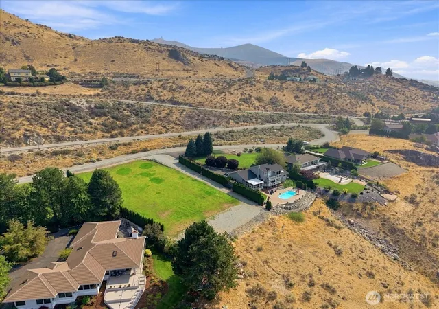 Photo 3 of Land for sale at 125 Highpoint Ln, Chelan, WA 98816 | MLS# NWM2570693 | Listing updated on 2026-09-23