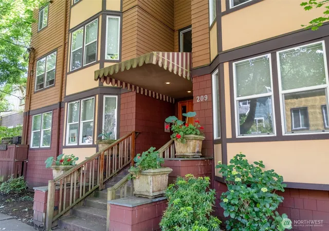 Photo 1 of Condo for sale at 209 N 39th Street #304, Seattle, WA 98103 | MLS# NWM2570710 | Listing updated on 2026-09-23