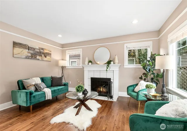 Photo 4 of Sale Pending at 1605 N Stevens St, Tacoma, WA 98406 | MLS# NWM2570725 | Listing updated on 2026-08-25