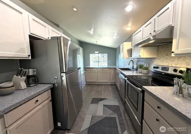 Photo 3 of Single family home for sale at 98597 Cascadian Ave Se, Yelm, WA 98597 | MLS# NWM2570733 | Listing updated on 2026-09-18