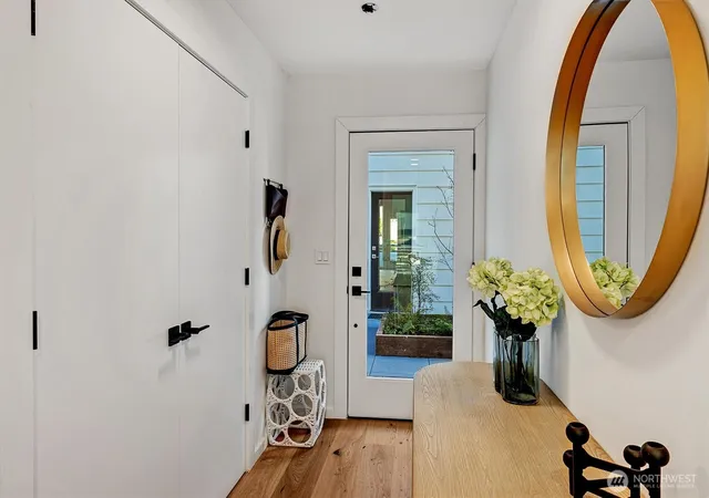 Photo 3 of Townhouse for sale at 1227 E Roy St, Seattle, WA 98102 | MLS# NWM2570757 | Listing updated on 2026-09-30