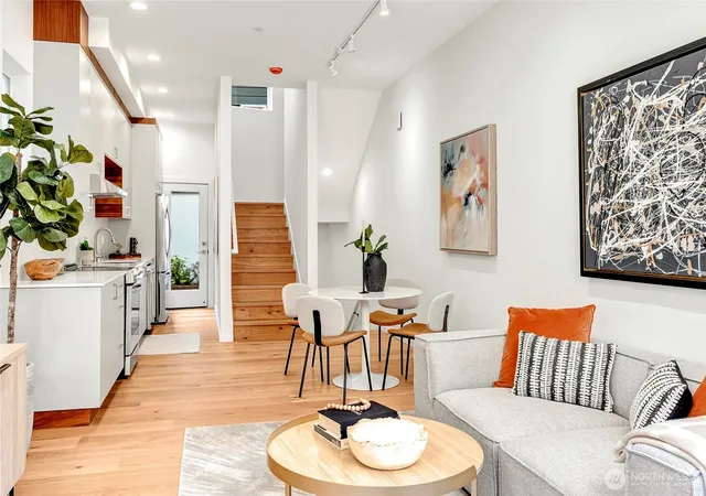 Photo 3 of Townhouse for sale at 629 13th Avenue E, Seattle, WA 98102 | MLS# NWM2570784 | Listing updated on 2026-09-30