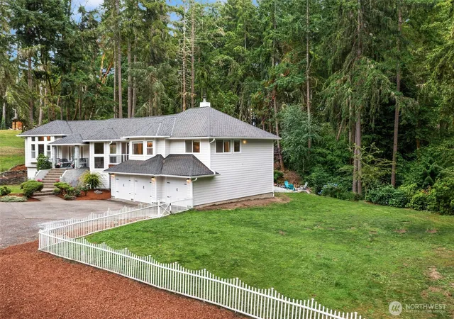 Photo 3 of Single family home for sale at 10516 36th Street Ct NW, Gig Harbor, WA 98335 | MLS# NWM2570796 | Listing updated on 2026-10-12