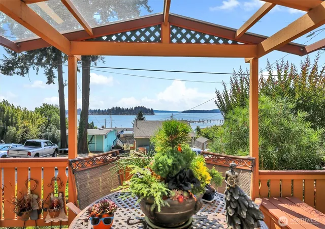 Photo 3 of Sale Pending at 4303 77th Place NW, Tulalip, WA 98271 | MLS# NWM2570817 | Listing updated on 2026-09-25