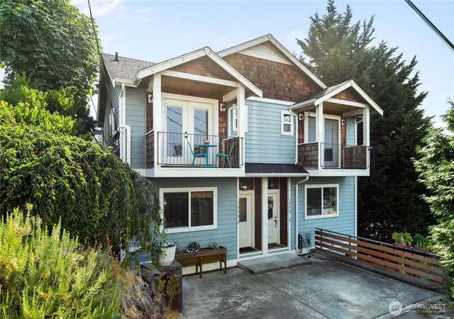 Photo 2 of Townhouse for sale at 1939 10th Avenue W #B, Seattle, WA 98119 | MLS# NWM2570834 | Listing updated on 2026-09-23