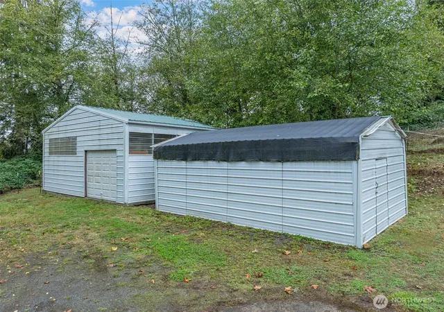 Photo 3 of Manufactured home for sale at 183 August Rd, Onalaska, WA 98570 | MLS# NWM2570836 | Listing updated on 2026-09-29